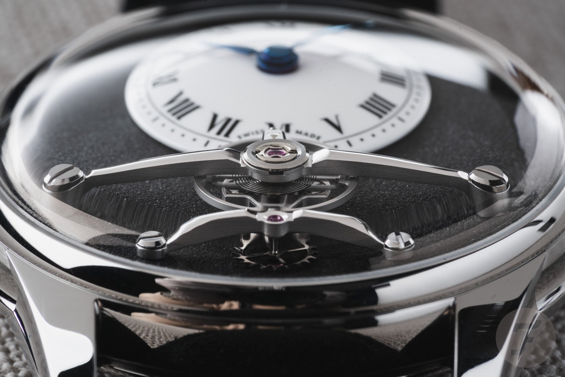 Christopher Ward C1 Loco Classic - photo