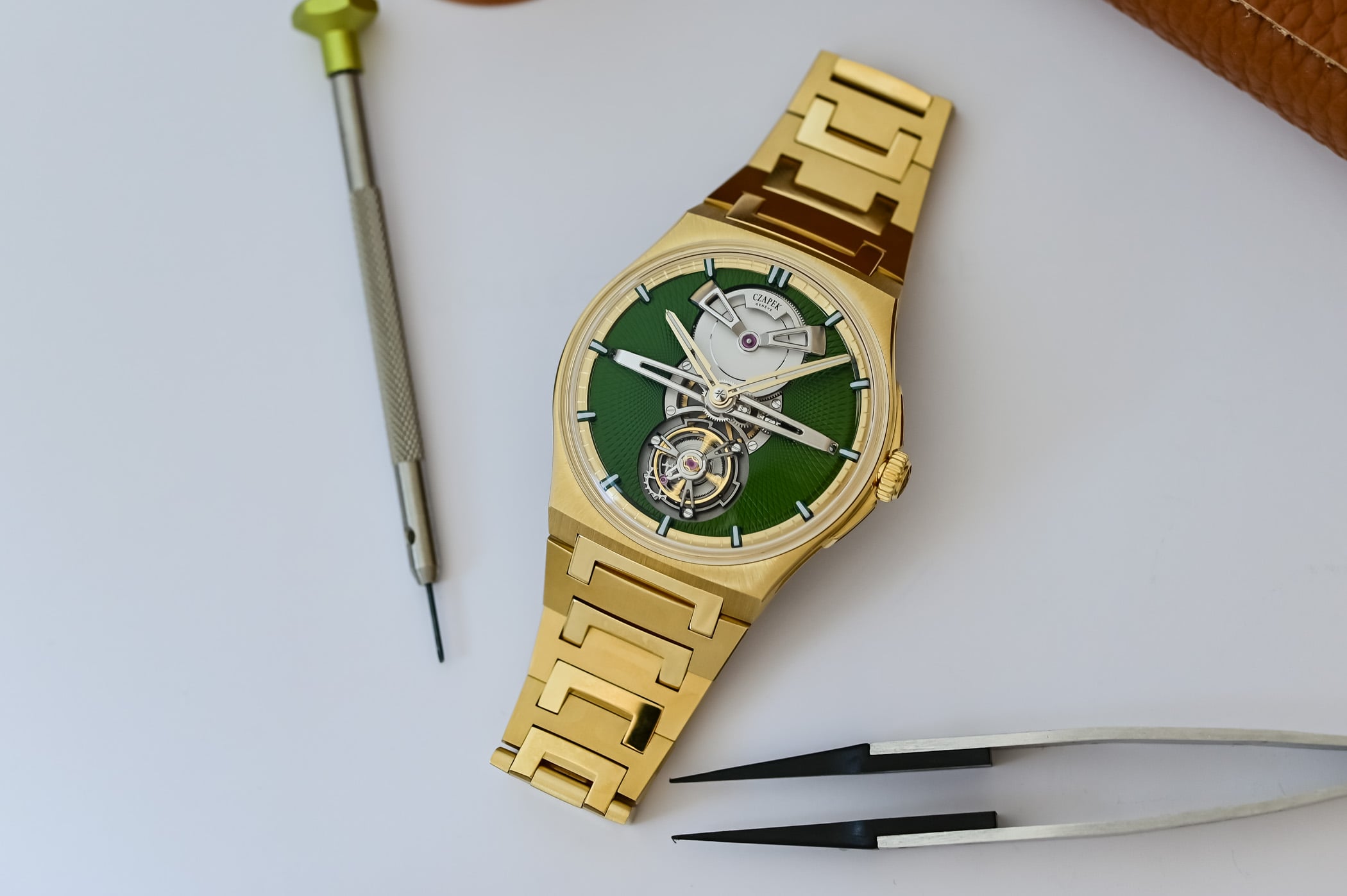 Czapek Antarctique Tourbillon Victory Green: Yellow Gold Meets a Collector-Requested Dial