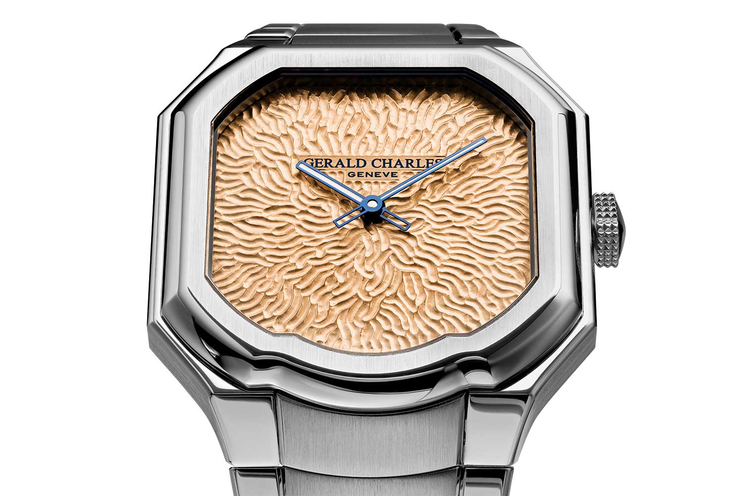 Gerald Charles Masterlink Atelier Edition with a hand-hammered nickel-silver dial and integrated bracelet