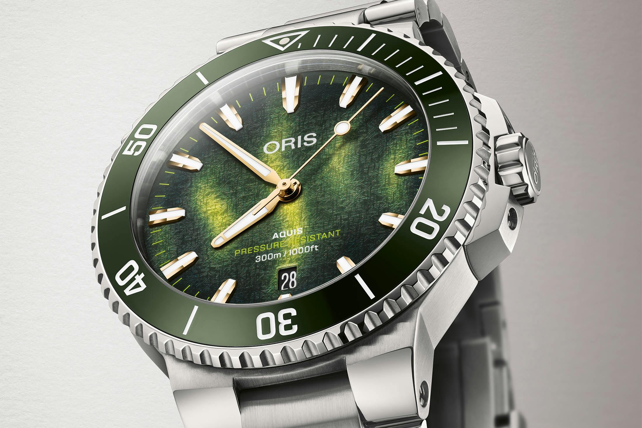 Oris Aquis Date Kelp Forest Limited Edition - photo
