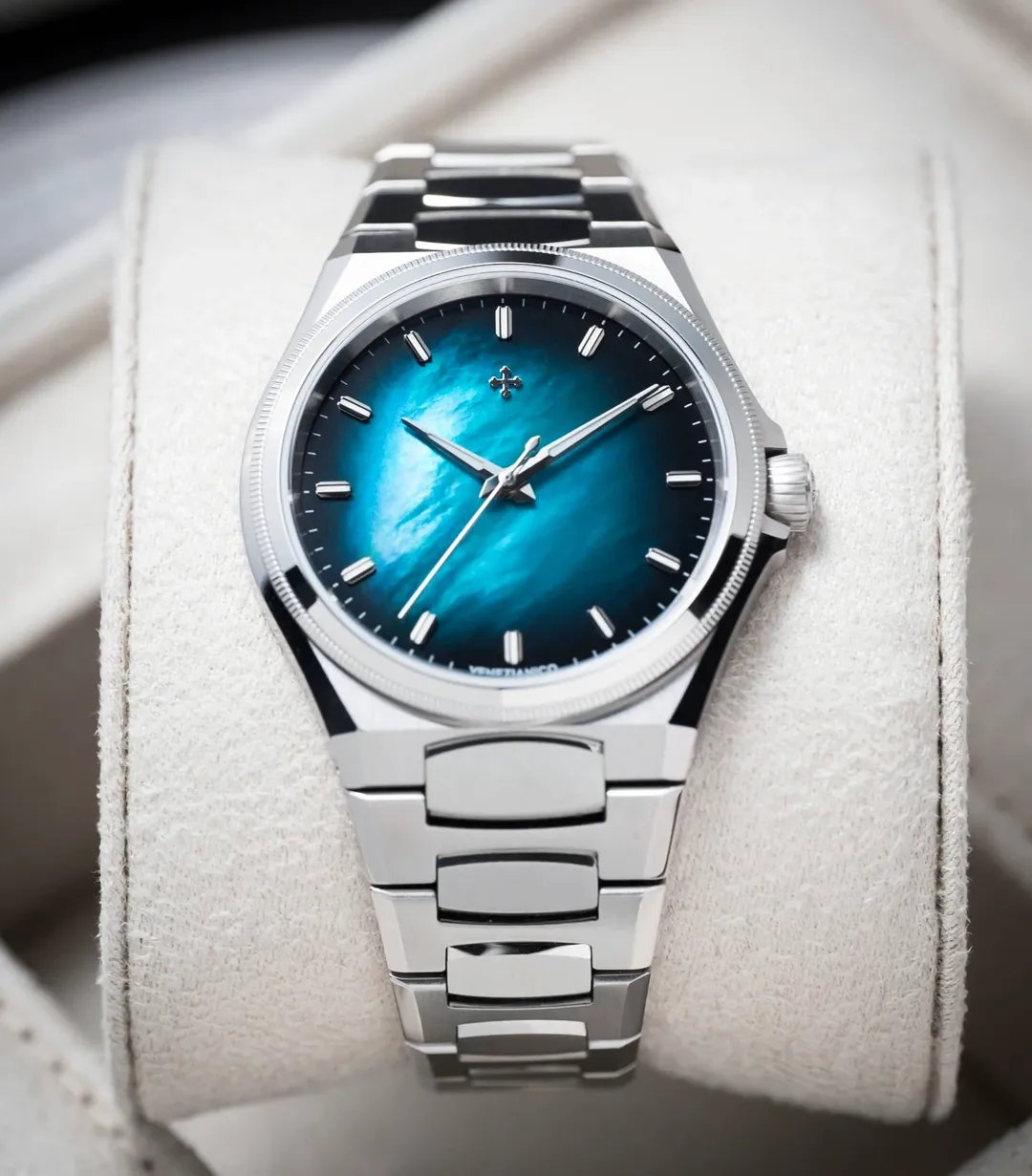 Wristshot by watchestolove