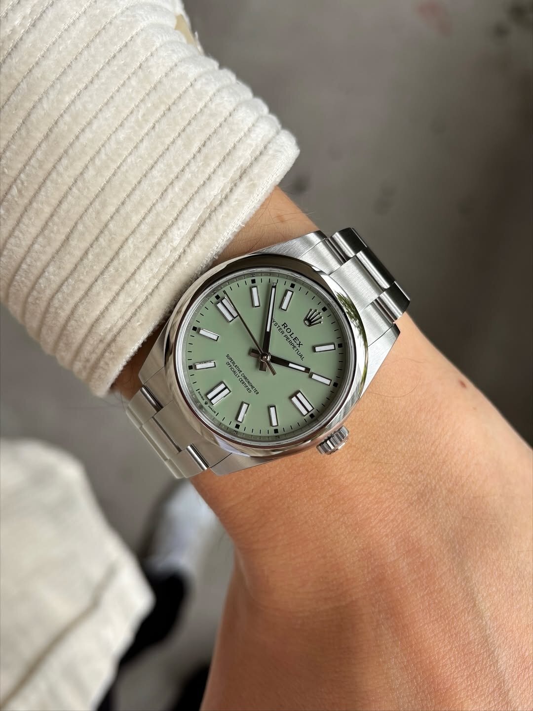 Wristshot by theswisswatchlounge