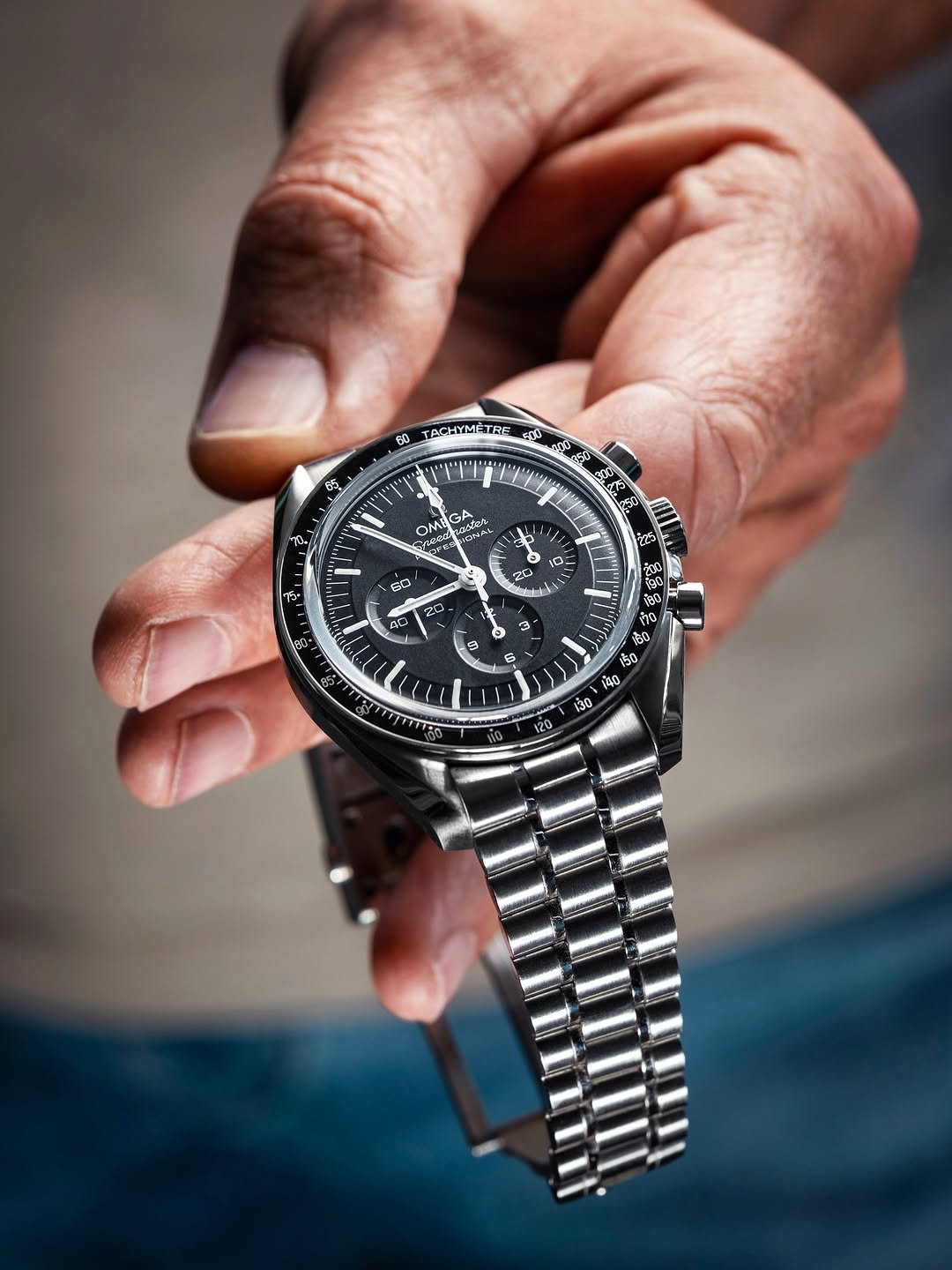 Wristshot by nicedily